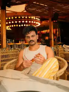 Kapil Dinkar Gallery