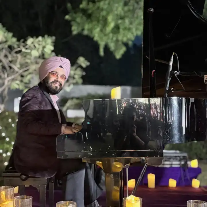 Pianist Sarabjeet Singh Gallery