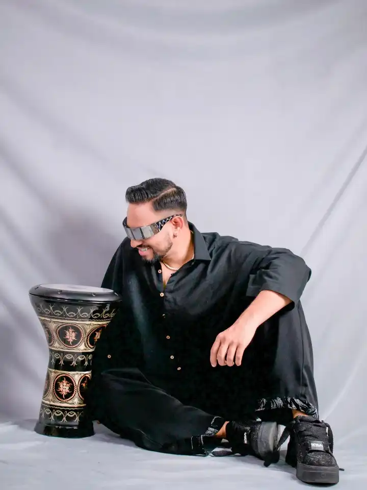 Mohsick . Gallery