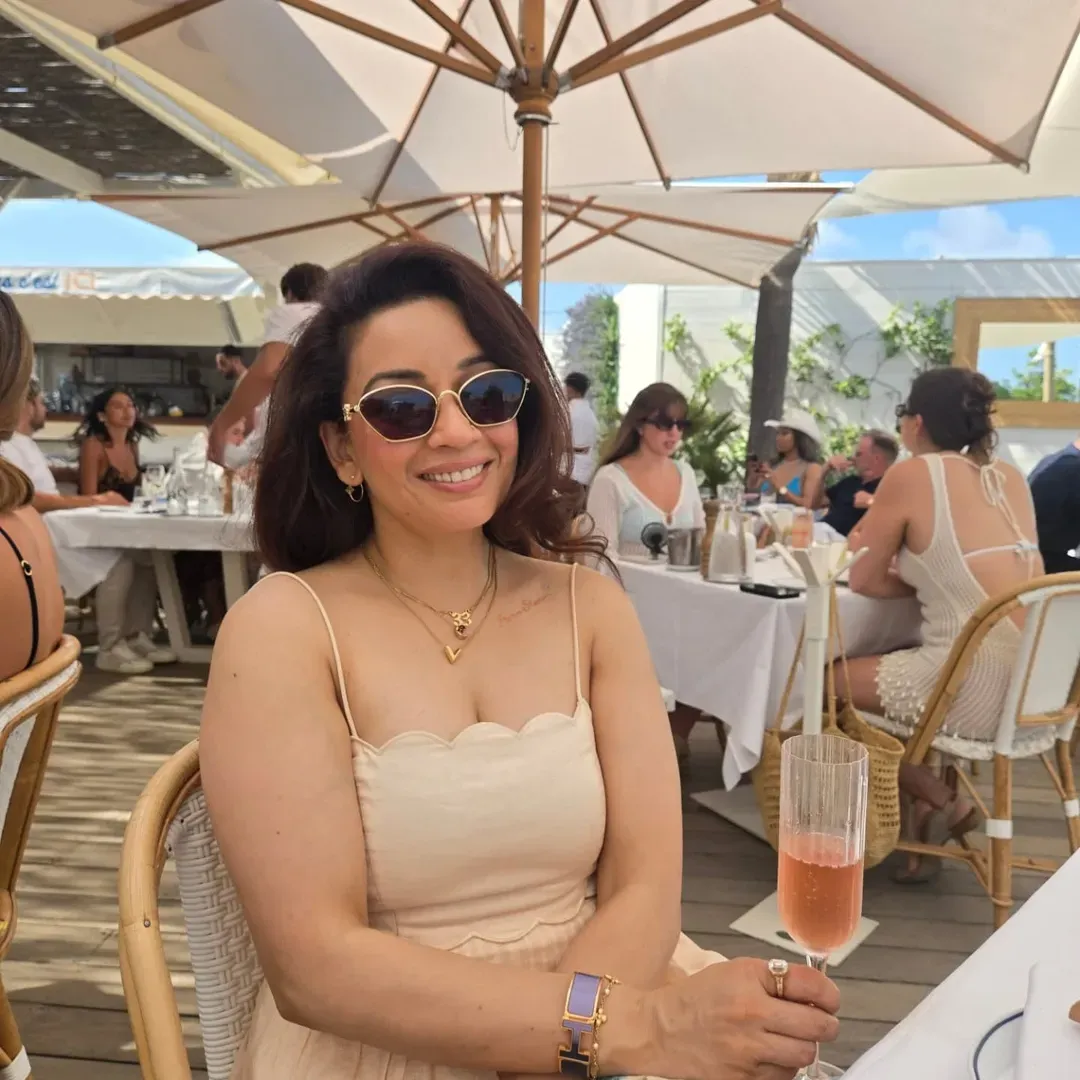 Vanitaa Pande Gallery