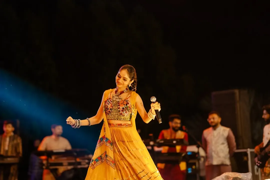 Priyanka Kher Gallery