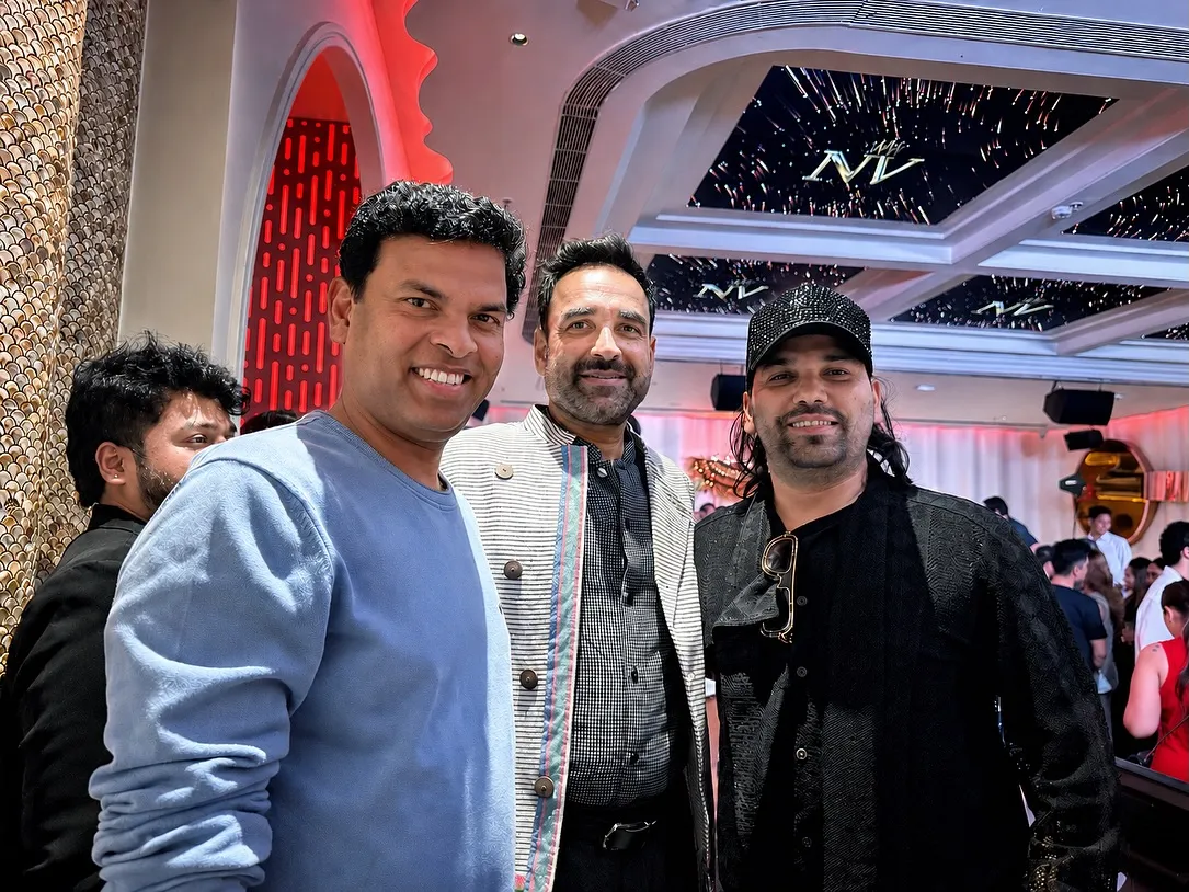 Shadab Faridi Gallery